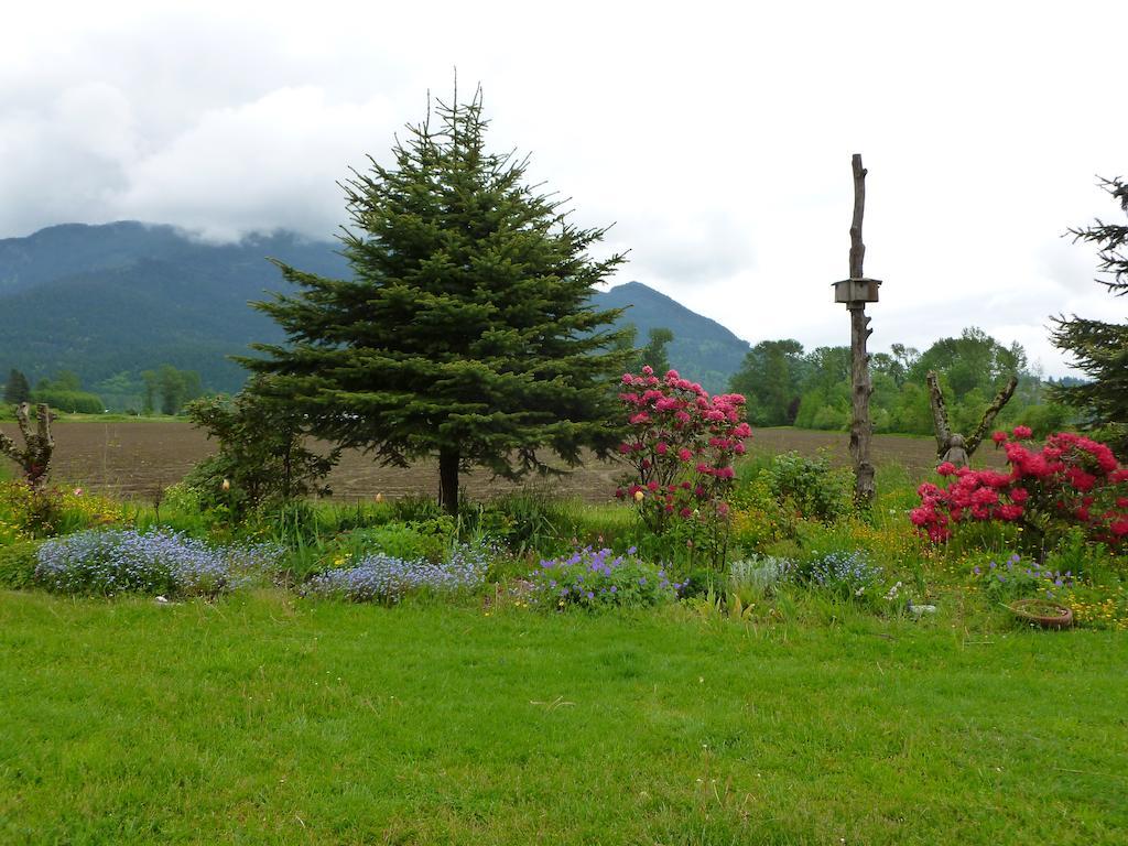 Harrison Hammond House Farmstay Bed & Breakfast 3*
