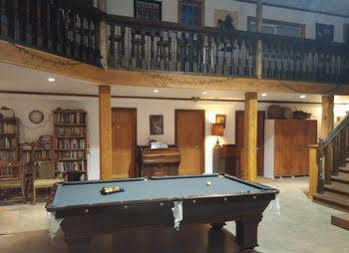 Harrison Hammond House Farmstay Bed & Breakfast